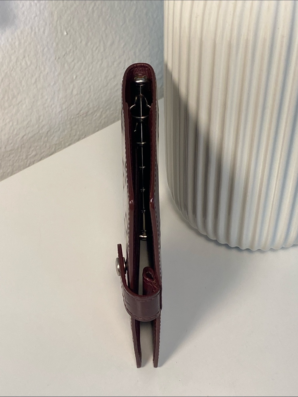 Vintage Louis Vuitton Matte Vernis Agenda PM In Burgundy COA - Picture 10 of 12
